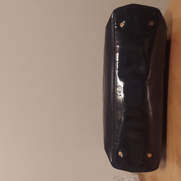 Tory Burch Black Bome Patent Leather Tote Bag with Goldtone Hardware - Picture 8 of 16